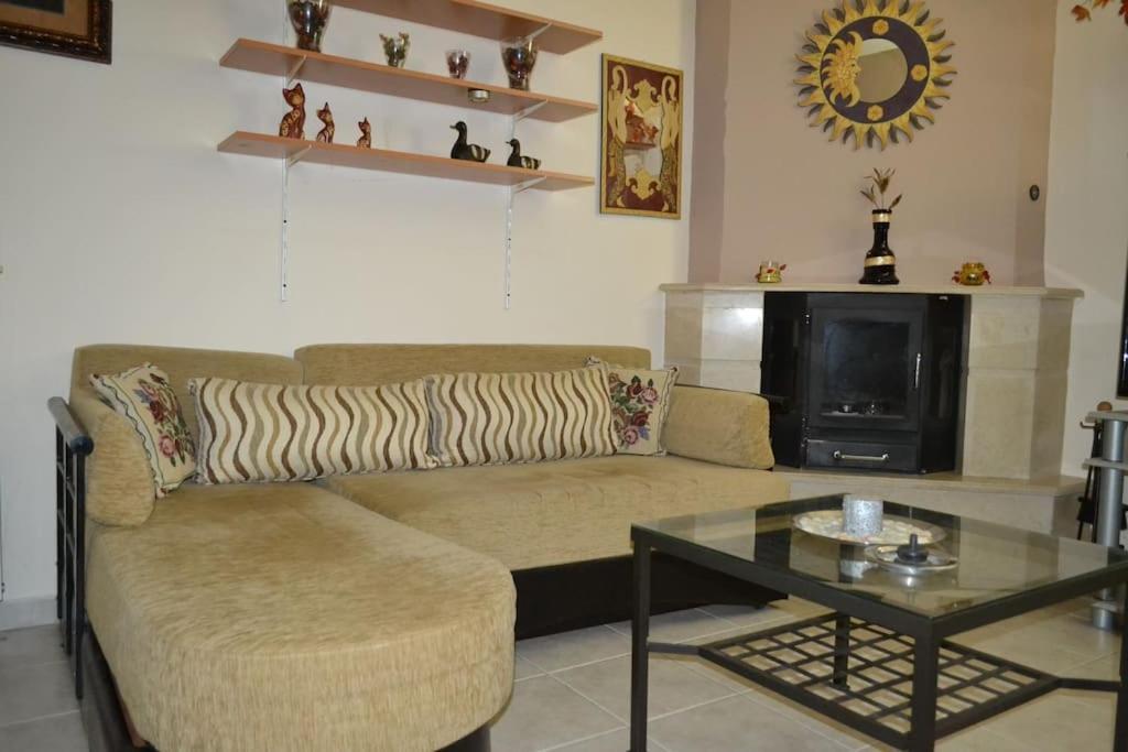דירות ניאה מיכאניונה Vasiliki'S Cosy House מראה חיצוני תמונה